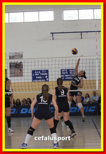 150523 volley 329_tn.jpg